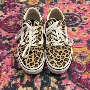 Leopard print Old Skool Vans